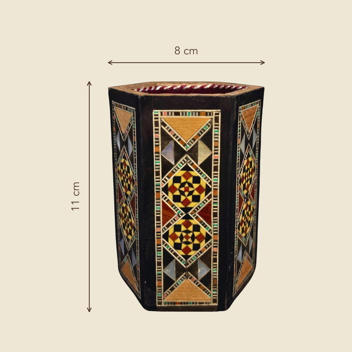 Calligrapher's Pen Holder dimensions: 8 x 7 x 11 cm
