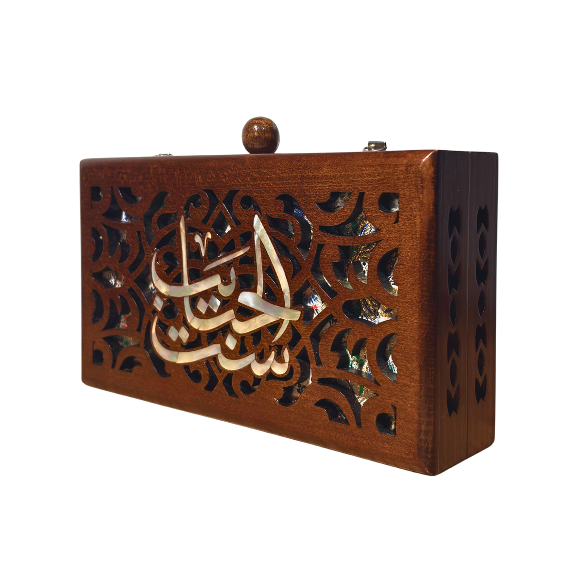 Ореховый клатч Set El Habayeb, показанный под другим ракурсом