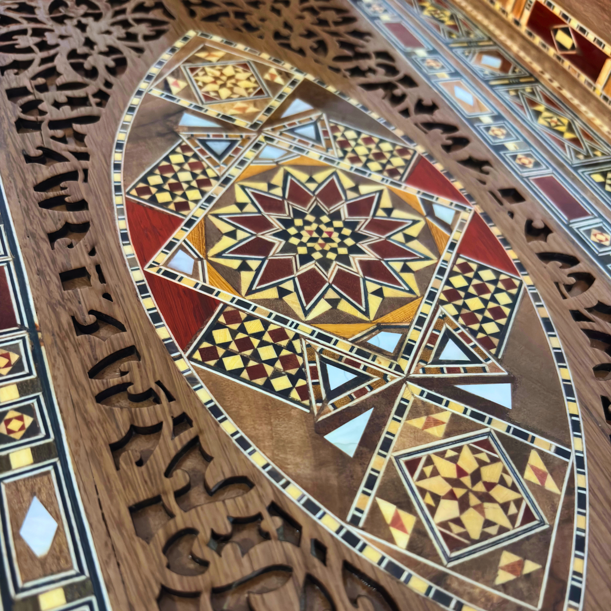 Sultana Tray