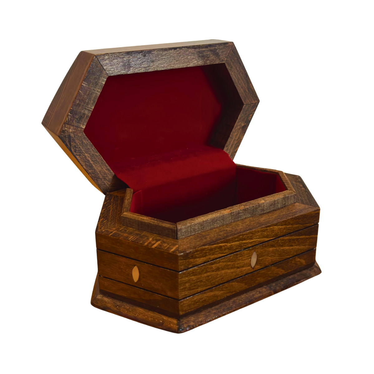 Вид под углом Legacy Carved Box из бука с отделкой под орех