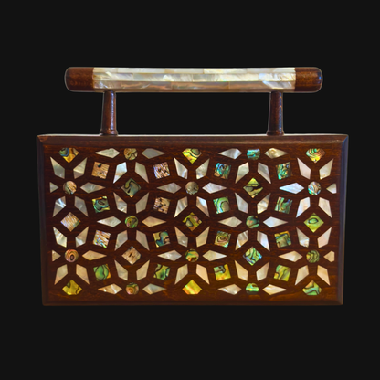 Zenobia – Bolso Clutch Damasquino de Lujo con Incrustaciones de Nácar y Forro de Brocado