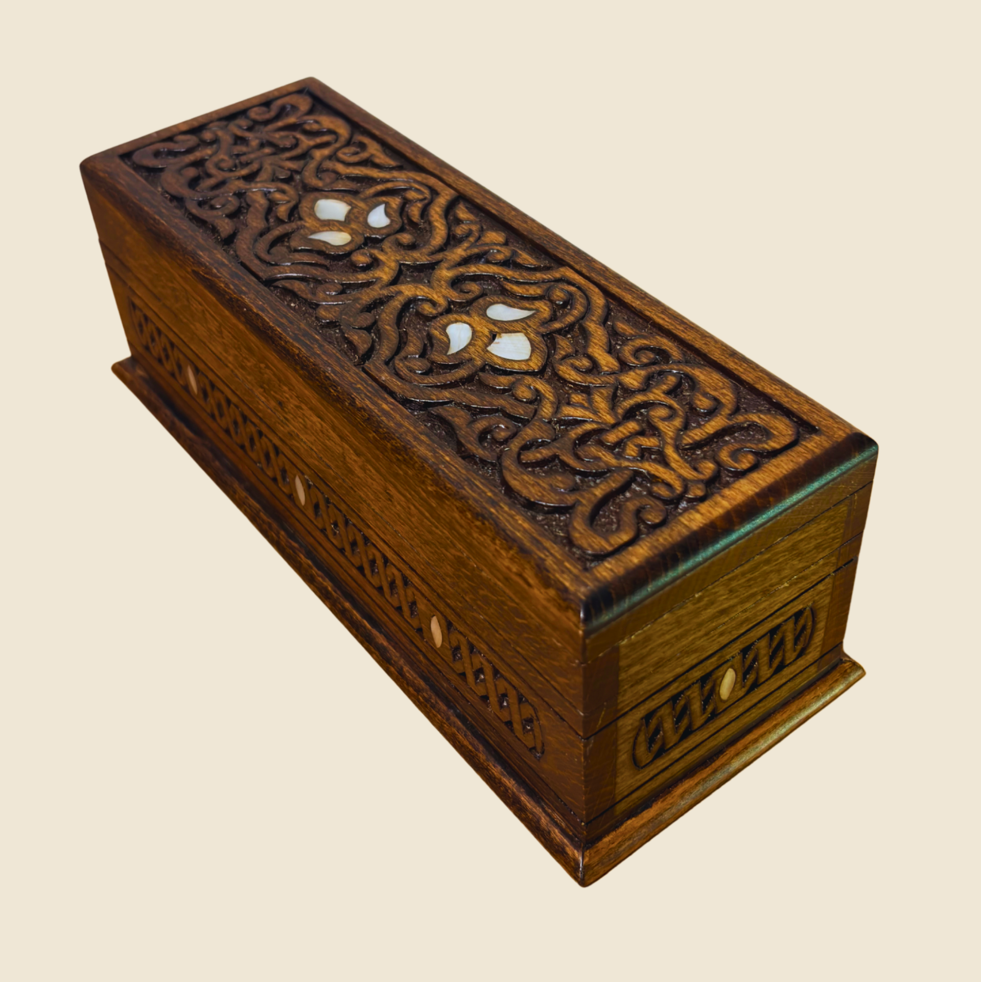 Handcrafted Carved Box with Mother of Pearl – Luxury Craft