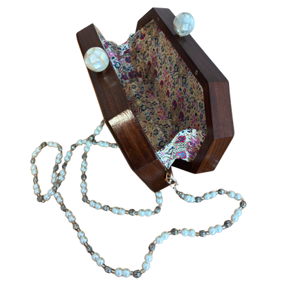 Jouri – Clutch Damascena di Lusso con Madreperla Floreale & Catena di Perle