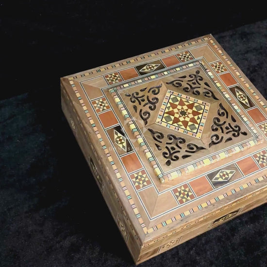Video of the Graceful Mosaic Box: closed, a close-up of the lid, and open