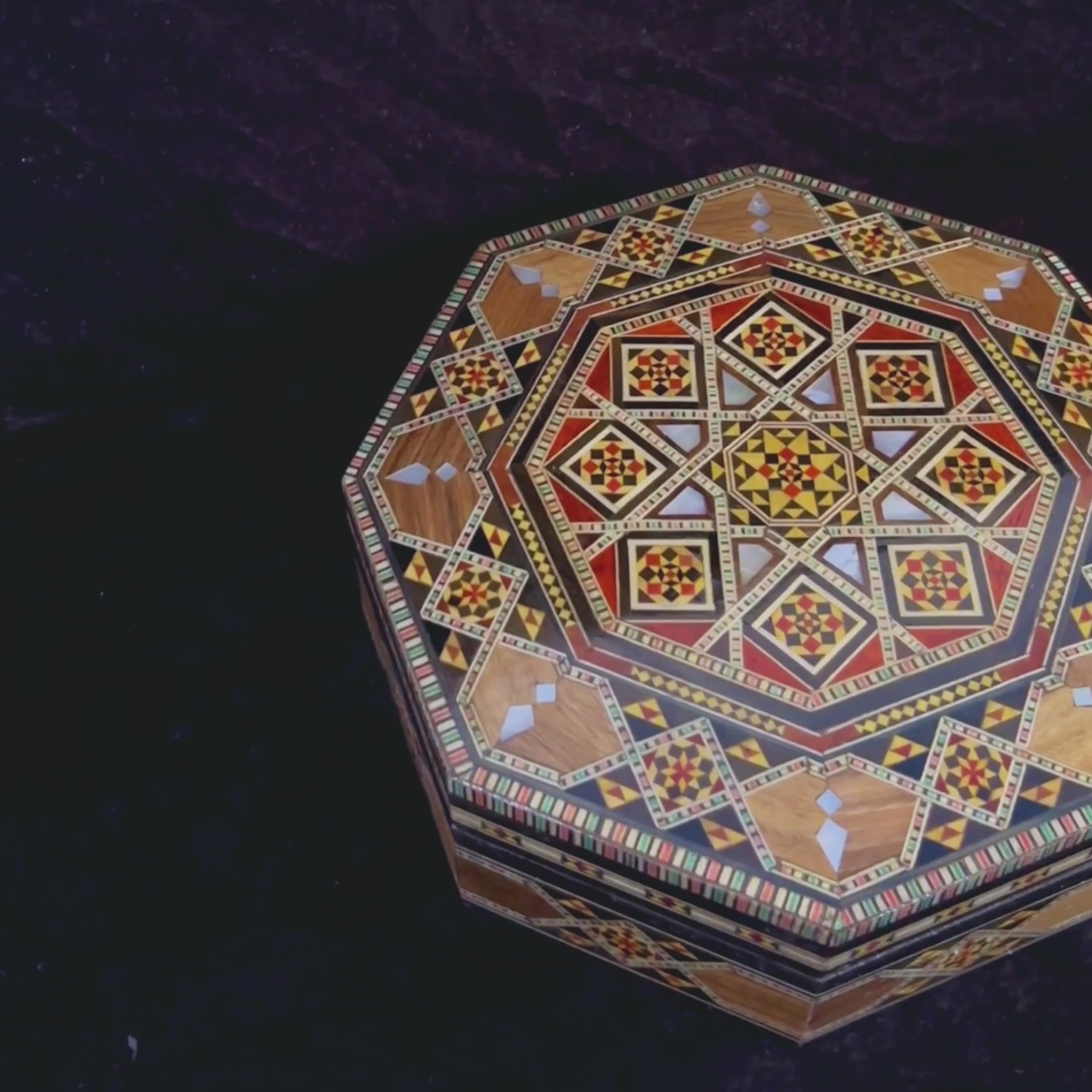 Palace Mosaic Box video: the closed box, a close-up of the inlay and the open box