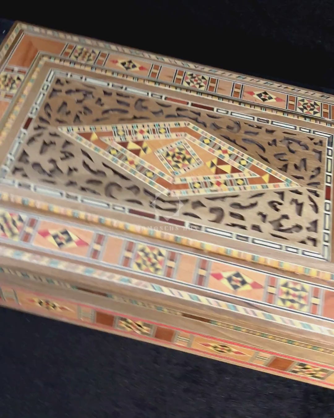 Video of the Stately Mosaic Box: closed, a close-up of the lid, and open