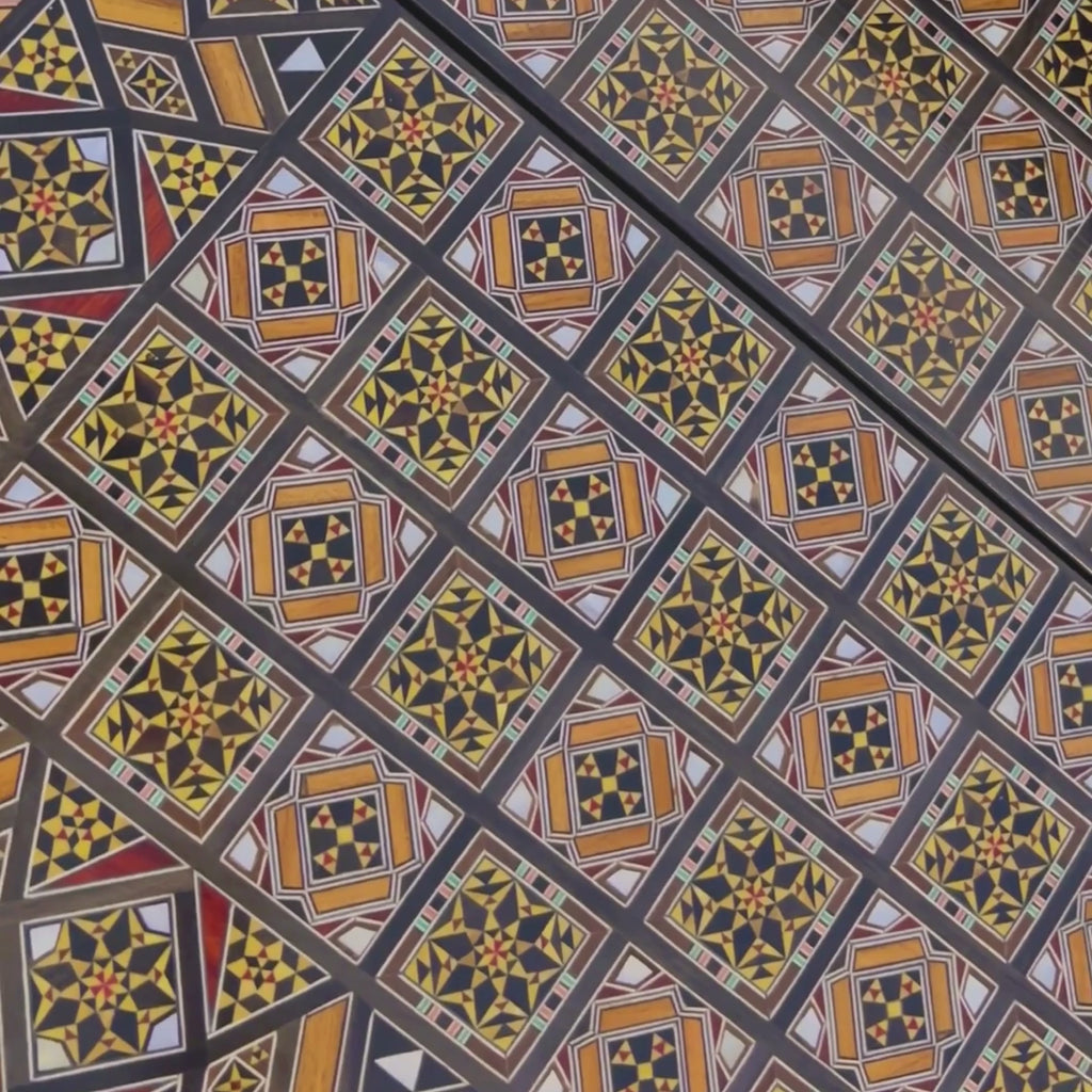 Royal Chess & Backgammon Set video: the board with the chess pieces, a close-up of the inlay and the backgammon board